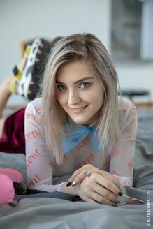 Eva Elfie